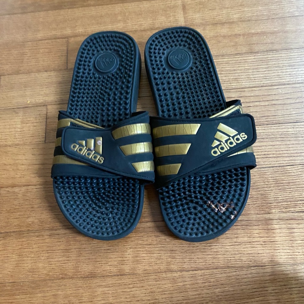 Adidas Mens Adissage Comfort Slides Black Gold Sandals Size 9 Casual Adjustable